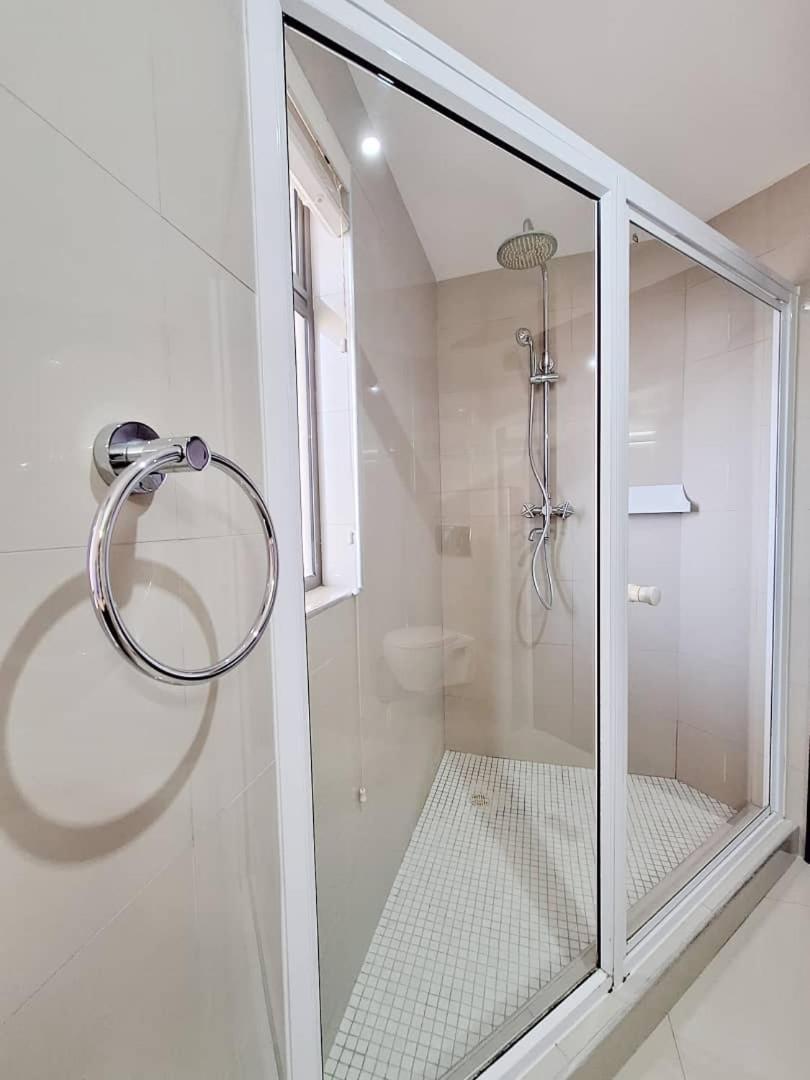 Camere Da Letto- Hotel-On-The Beach Self Catering Свакопмунд Екстер'єр фото