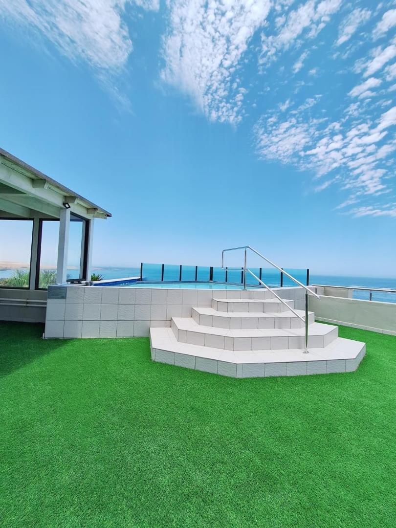 Camere Da Letto- Hotel-On-The Beach Self Catering Свакопмунд Екстер'єр фото